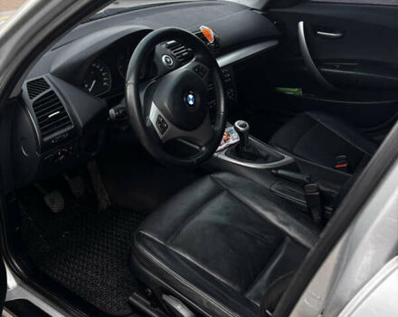 Серый БМВ 1 Серия, объемом двигателя 2 л и пробегом 405 тыс. км за 6300 $, фото 6 на Automoto.ua