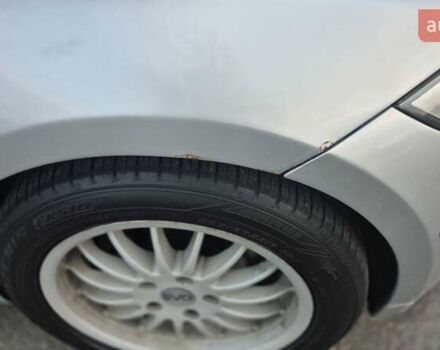 Серый БМВ 1 Серия, объемом двигателя 2 л и пробегом 278 тыс. км за 6500 $, фото 21 на Automoto.ua