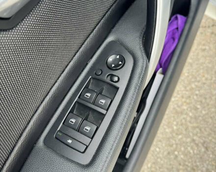 Серый БМВ 1 Серия, объемом двигателя 2 л и пробегом 195 тыс. км за 7800 $, фото 18 на Automoto.ua