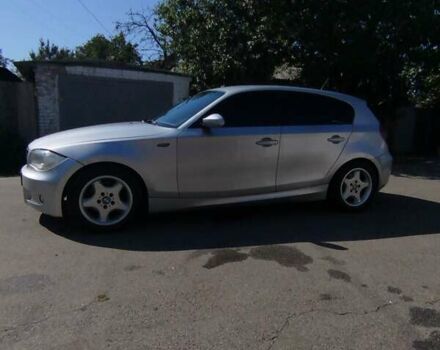 Серый БМВ 1 Серия, объемом двигателя 2 л и пробегом 290 тыс. км за 6000 $, фото 4 на Automoto.ua