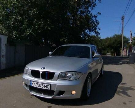 Серый БМВ 1 Серия, объемом двигателя 2 л и пробегом 290 тыс. км за 6000 $, фото 3 на Automoto.ua