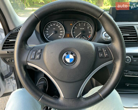 Серый БМВ 1 Серия, объемом двигателя 2 л и пробегом 148 тыс. км за 8500 $, фото 30 на Automoto.ua