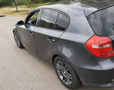 Серый БМВ 1 Серия, объемом двигателя 2 л и пробегом 170 тыс. км за 8000 $, фото 15 на Automoto.ua