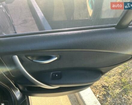 Сірий БМВ 1 Серія, об'ємом двигуна 2 л та пробігом 267 тис. км за 6000 $, фото 16 на Automoto.ua