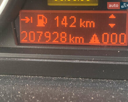 Серый БМВ 1 Серия, объемом двигателя 2 л и пробегом 207 тыс. км за 6850 $, фото 7 на Automoto.ua