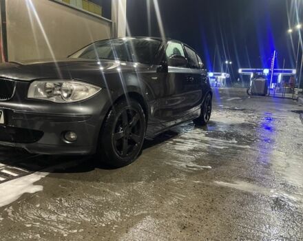 Серый БМВ 1 Серия, объемом двигателя 1.6 л и пробегом 190 тыс. км за 3500 $, фото 1 на Automoto.ua