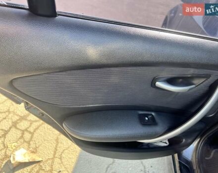 Сірий БМВ 1 Серія, об'ємом двигуна 2 л та пробігом 267 тис. км за 6000 $, фото 15 на Automoto.ua