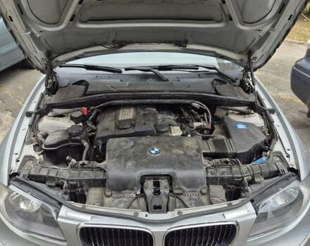Серый БМВ 1 Серия, объемом двигателя 2 л и пробегом 194 тыс. км за 7000 $, фото 10 на Automoto.ua