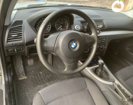 Серый БМВ 1 Серия, объемом двигателя 2 л и пробегом 207 тыс. км за 6850 $, фото 2 на Automoto.ua