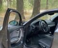 Серый БМВ 1 Серия, объемом двигателя 2 л и пробегом 314 тыс. км за 6300 $, фото 4 на Automoto.ua