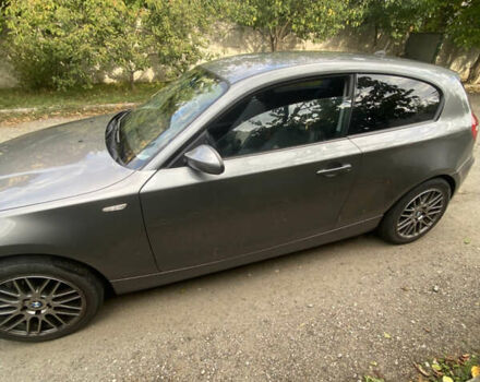 Серый БМВ 1 Серия, объемом двигателя 2 л и пробегом 170 тыс. км за 6800 $, фото 6 на Automoto.ua