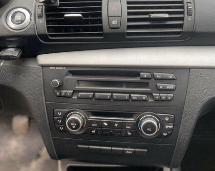 Серый БМВ 1 Серия, объемом двигателя 2 л и пробегом 318 тыс. км за 7300 $, фото 4 на Automoto.ua