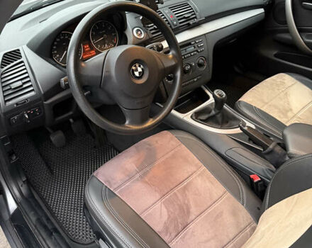 Серый БМВ 1 Серия, объемом двигателя 2 л и пробегом 170 тыс. км за 6300 $, фото 9 на Automoto.ua