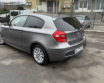 Серый БМВ 1 Серия, объемом двигателя 2 л и пробегом 170 тыс. км за 6300 $, фото 2 на Automoto.ua