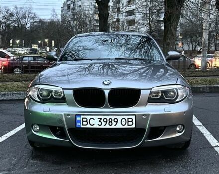 Серый БМВ 1 Серия, объемом двигателя 2 л и пробегом 273 тыс. км за 8300 $, фото 4 на Automoto.ua