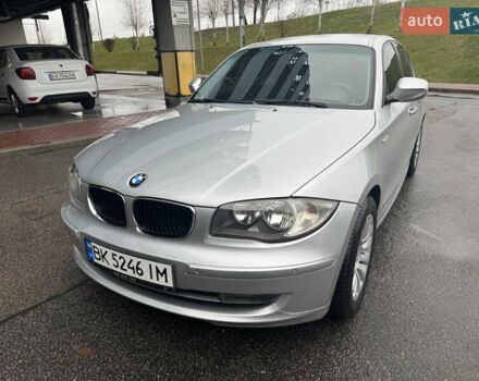 Серый БМВ 1 Серия, объемом двигателя 2 л и пробегом 200 тыс. км за 7550 $, фото 36 на Automoto.ua