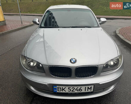 Серый БМВ 1 Серия, объемом двигателя 2 л и пробегом 200 тыс. км за 7550 $, фото 41 на Automoto.ua