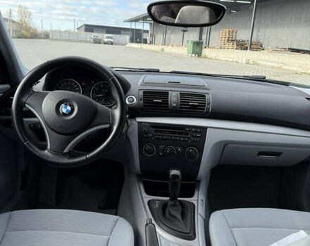 Серый БМВ 1 Серия, объемом двигателя 2 л и пробегом 180 тыс. км за 9500 $, фото 7 на Automoto.ua
