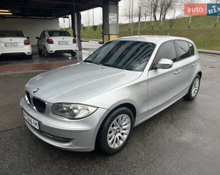 Серый БМВ 1 Серия, объемом двигателя 2 л и пробегом 200 тыс. км за 7550 $, фото 1 на Automoto.ua