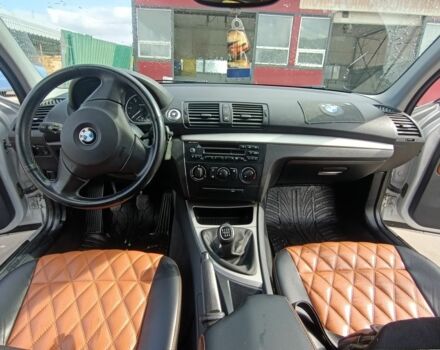 Серый БМВ 1 Серия, объемом двигателя 2 л и пробегом 306 тыс. км за 7500 $, фото 5 на Automoto.ua