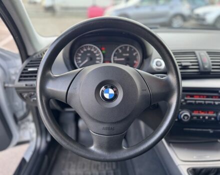 Сірий БМВ 1 Серія, об'ємом двигуна 2 л та пробігом 215 тис. км за 7499 $, фото 12 на Automoto.ua