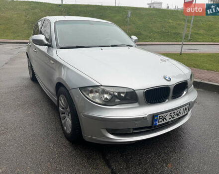 Серый БМВ 1 Серия, объемом двигателя 2 л и пробегом 200 тыс. км за 7550 $, фото 39 на Automoto.ua
