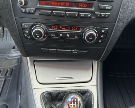 Сірий БМВ 1 Серія, об'ємом двигуна 2 л та пробігом 215 тис. км за 7499 $, фото 13 на Automoto.ua