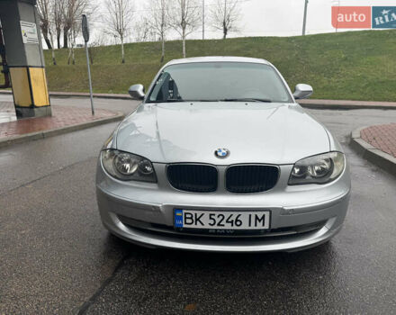 Серый БМВ 1 Серия, объемом двигателя 2 л и пробегом 200 тыс. км за 7550 $, фото 7 на Automoto.ua