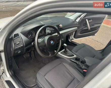 Серый БМВ 1 Серия, объемом двигателя 2 л и пробегом 200 тыс. км за 7550 $, фото 55 на Automoto.ua