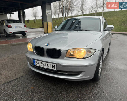 Серый БМВ 1 Серия, объемом двигателя 2 л и пробегом 200 тыс. км за 7550 $, фото 51 на Automoto.ua