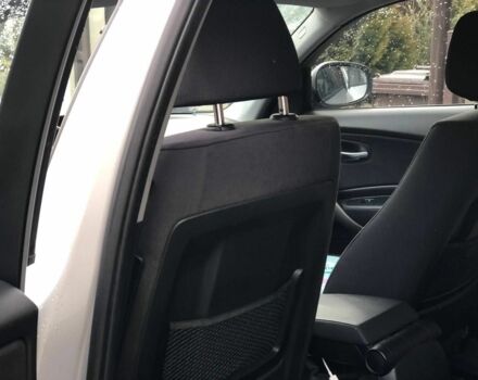 Серый БМВ 1 Серия, объемом двигателя 2 л и пробегом 230 тыс. км за 7000 $, фото 6 на Automoto.ua