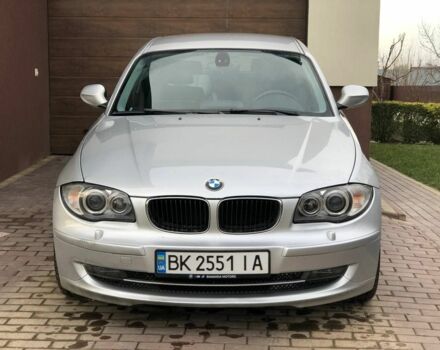 Серый БМВ 1 Серия, объемом двигателя 2 л и пробегом 230 тыс. км за 7000 $, фото 1 на Automoto.ua