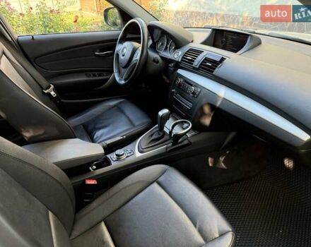 Серый БМВ 1 Серия, объемом двигателя 2 л и пробегом 108 тыс. км за 10900 $, фото 13 на Automoto.ua