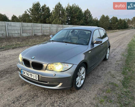 Серый БМВ 1 Серия, объемом двигателя 2 л и пробегом 260 тыс. км за 11600 $, фото 1 на Automoto.ua