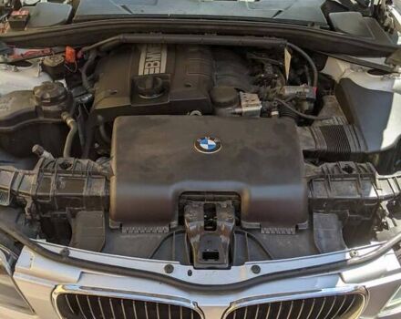 Серый БМВ 1 Серия, объемом двигателя 2 л и пробегом 185 тыс. км за 8500 $, фото 9 на Automoto.ua