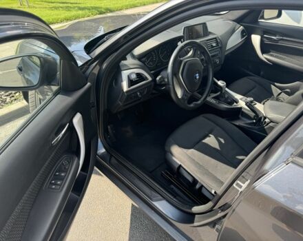 Сірий БМВ 1 Серія, об'ємом двигуна 2 л та пробігом 155 тис. км за 10200 $, фото 5 на Automoto.ua