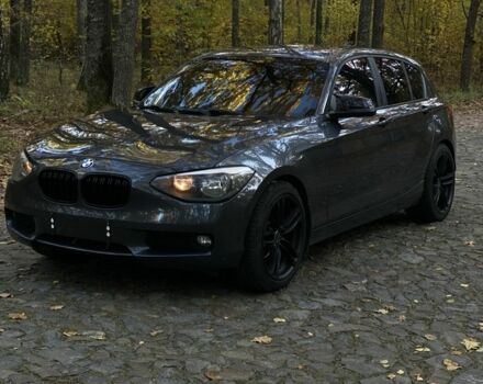 Серый БМВ 1 Серия, объемом двигателя 1.6 л и пробегом 270 тыс. км за 9999 $, фото 5 на Automoto.ua