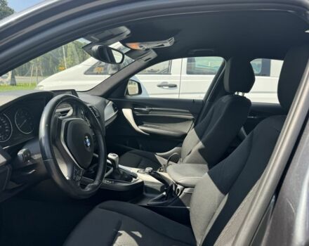 Серый БМВ 1 Серия, объемом двигателя 2 л и пробегом 155 тыс. км за 10200 $, фото 4 на Automoto.ua