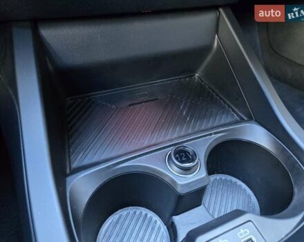 Серый БМВ 1 Серия, объемом двигателя 1.5 л и пробегом 1 тыс. км за 35038 $, фото 11 на Automoto.ua