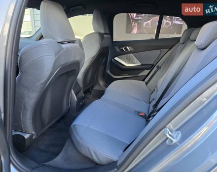 Серый БМВ 1 Серия, объемом двигателя 1.5 л и пробегом 1 тыс. км за 35038 $, фото 18 на Automoto.ua