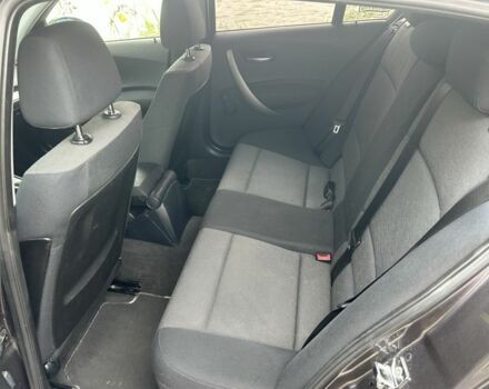 Серый БМВ 1 Серия, объемом двигателя 1.6 л и пробегом 250 тыс. км за 4550 $, фото 9 на Automoto.ua