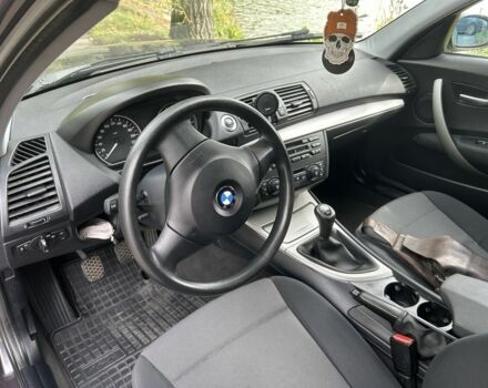 Серый БМВ 1 Серия, объемом двигателя 1.6 л и пробегом 250 тыс. км за 4550 $, фото 6 на Automoto.ua