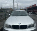 Серый БМВ 1 Серия, объемом двигателя 2 л и пробегом 237 тыс. км за 8300 $, фото 1 на Automoto.ua