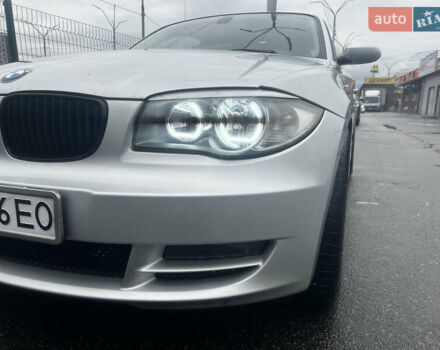 Серый БМВ 1 Серия, объемом двигателя 2 л и пробегом 237 тыс. км за 8300 $, фото 8 на Automoto.ua