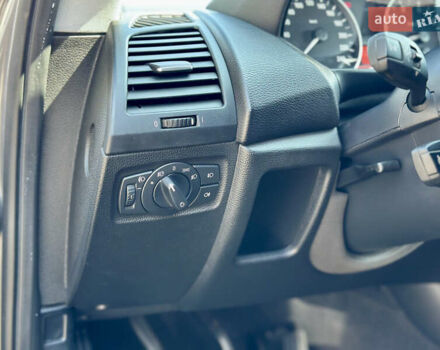 Серый БМВ 1 Серия, объемом двигателя 2 л и пробегом 135 тыс. км за 7900 $, фото 10 на Automoto.ua