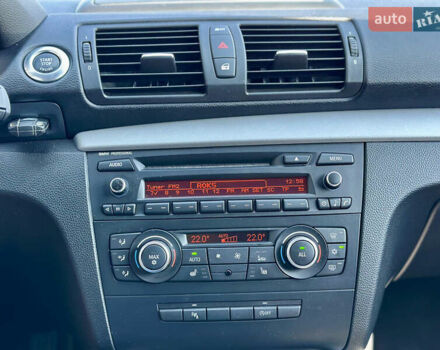 Серый БМВ 1 Серия, объемом двигателя 2 л и пробегом 135 тыс. км за 7900 $, фото 14 на Automoto.ua