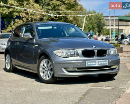 Серый БМВ 1 Серия, объемом двигателя 2 л и пробегом 135 тыс. км за 7900 $, фото 6 на Automoto.ua