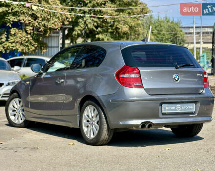 Серый БМВ 1 Серия, объемом двигателя 2 л и пробегом 135 тыс. км за 7900 $, фото 2 на Automoto.ua