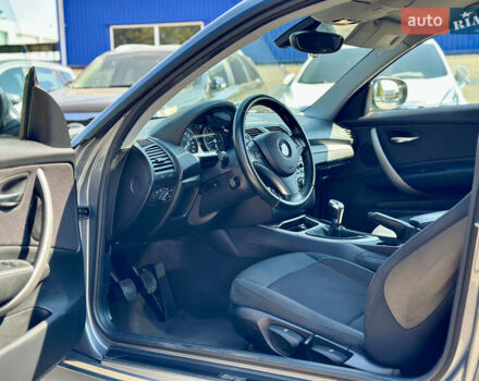 Серый БМВ 1 Серия, объемом двигателя 2 л и пробегом 135 тыс. км за 7900 $, фото 8 на Automoto.ua