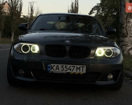 Серый БМВ 1 Серия, объемом двигателя 3 л и пробегом 215 тыс. км за 14500 $, фото 3 на Automoto.ua